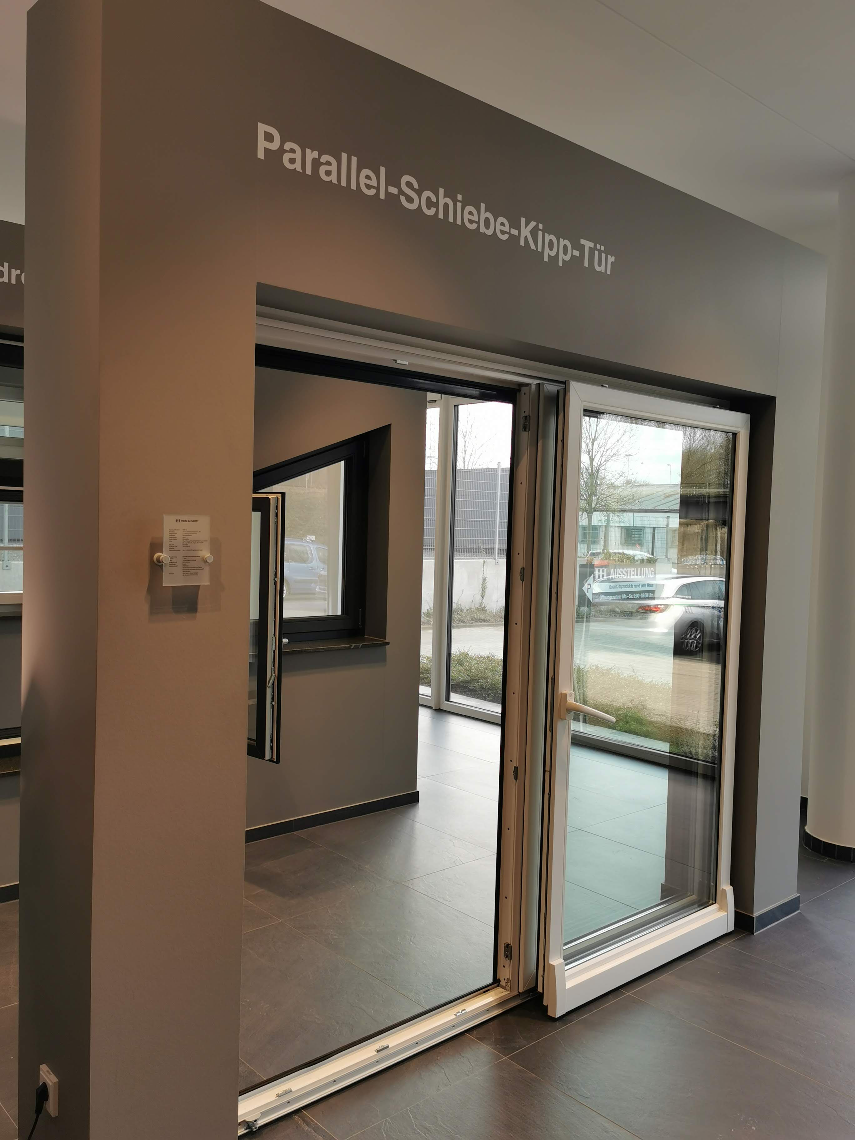Parallel-Schiebe-Kipp-Tür